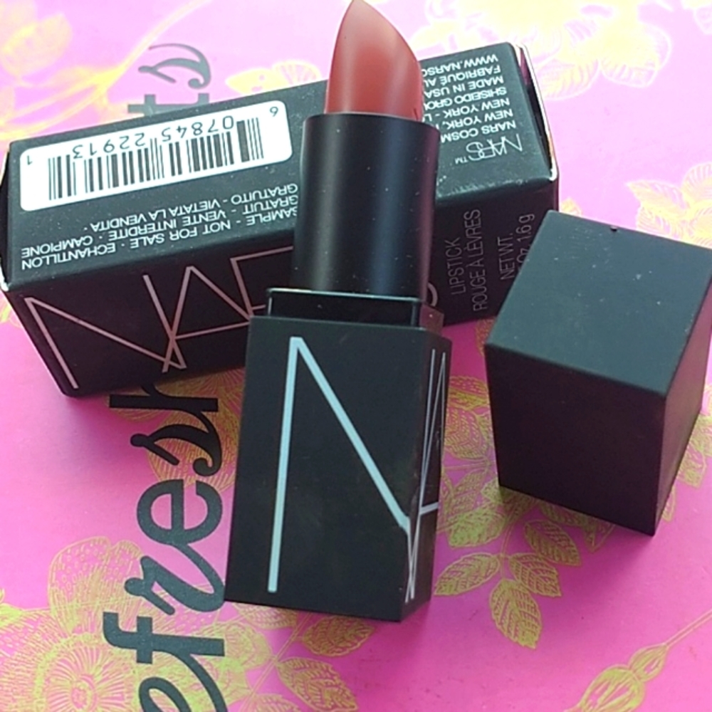 lipstick